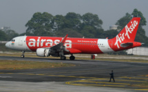 "Secoué comme une machine à laver", un vol d'AirAsia retourne en Australie