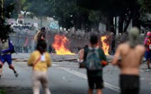 Les Etats-Unis ordonnent aux familles de leurs diplomates de quitter le Venezuela