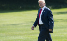 Donald Trump "travaille dur" depuis son golf du New Jersey