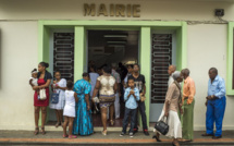 La baisse des contrats aidées fait grogner les maires de Martinique