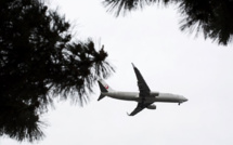 Un avion de JAL atterrit en urgence, problème de moteur