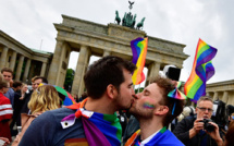 L'Allemagne célèbre dimanche ses premiers mariages homosexuels
