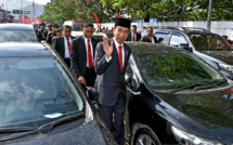 Coincé dans un bouchon, le président indonésien fait 2 km à pied