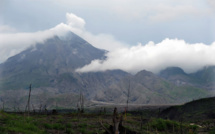 Indonésie: huit morts dans une avalanche sur un flanc de volcan