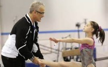 Le coach des gymnastes sacrées aux JO-2012 visé par une enquête criminelle