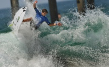 Surf - Un jeune Américain réussit un "triple barrel", le Graal de la discipline