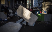A Paris, un nouveau campement de migrants grossit dans l'indifférence