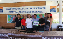 Tahiti Fitness Challenge remet un chèque de 600 000 F à la Ligue contre le cancer