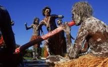 Reconnaissance constitutionnelle des Aborigènes australiens : Julia Gillard annonce un référendum