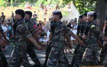 Les armées vont supprimer 1.000 postes en Polynésie française