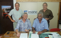 Signature de la convention MANA-FIFO