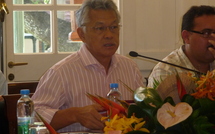 Gaston Tong Sang s'exprime sur les conséquences du rejet du budget 2011 par la commission des finances