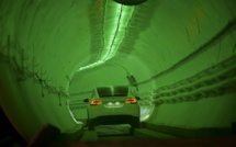 Los Angeles: Elon Musk dévoile un tunnel pour révolutionner les transports urbains