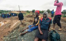 Huit mineurs clandestins secourus d'une mine d'or inondée au Zimbabwe