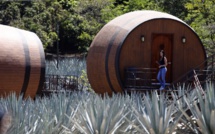 Dormir dans une barrique de tequila : le concept insolite d'un hôtel au Mexique