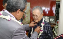 Jean-Marius Raapoto nommé au grade d'officier dans l'ordre de Tahiti Nui