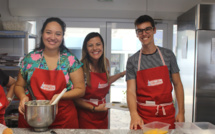 Maheata en masterclass avec les candidats du " Meilleur Pâtissier "