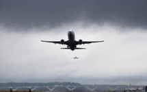 La future taxe sur les billets d'avion va-t-elle plomber le trafic aérien?