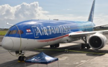 Air Tahiti Nui bénit son nouveau "Bora Bora"