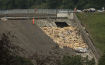 Ville anglaise menacée par la rupture d'un barrage : les secours à pied d'oeuvre