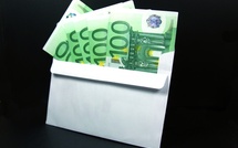 Allemagne: 190.000 euros distribués anonymement dans des enveloppes