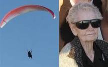 Une américaine de 101 ans devient la femme la plus âgée à voler en parapente