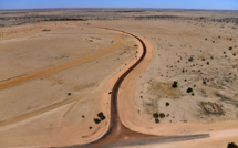 Australie: deux touristes secourus deux semaines après une panne dans l'Outback