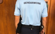 Il menace d’immoler ses deux enfants avec de l’essence