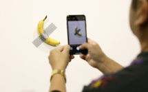 "J'ai attendu d'avoir faim": l'artiste qui a mangé une banane à 120.000 dollars fier de lui