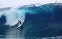 Teahupo'o: Manoa Drollet surfe la Free session