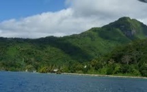 Deux enfants pris sous un éboulement à Huahine