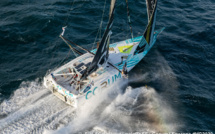 Vendée Globe: le bateau "volant" de Nicolas Troussel a démâté