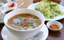 Les Vietnamiens changent leurs habitudes alimentaires après une série de scandales
