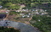 Guyane : le préfet signe un arrêté déclarant "démissionnaire d'office" le maire d'Apatou