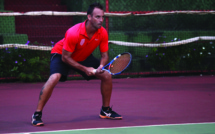 Tennis : Un match à rebondissements entre Raiarii Yan et Patrice Cotti