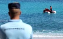 Réunion: le problème vient de "la surpopulation des requins", pour le président du surf français