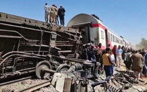 Egypte: au moins 32 morts dans la collision de deux trains de passagers