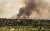 L'incendie dans l'Aude maîtrisé mais maintien d'un important dispositif de surveillance