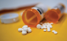 Pénuries de médicaments: les fabricants doivent désormais faire des stocks