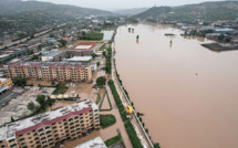 Chine: 15 morts dans des inondations, réouverture des mines