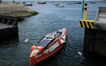 Gironde: l'aventurier "au tonneau" repart traverser l'Atlantique à la rame