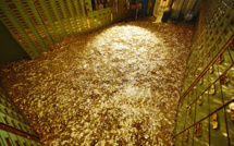 Une salle avec huit millions de pièces de cinq centimes en vente en Suisse