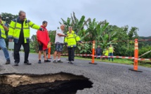 Une partie du pont de Pueu a finalement cédé suite aux intempéries