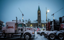 Blocage d'Ottawa: la police lance son intervention contre les manifestants anti-mesures sanitaires