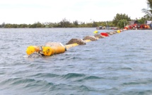 ​Une conduite de 2 km remorquée de Phaëton à Bora Bora