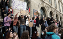 Blocage de lycées à Paris avant le second tour de la présidentielle