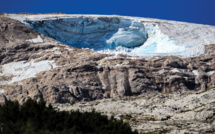 Glacier effondré en Italie: Rome met en cause le réchauffement climatique