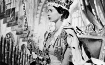 Elizabeth II: une reine, des royaumes