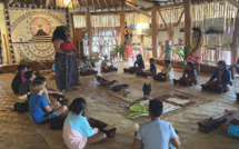 Ta’upiti Arioi i Huahine : les échanges qui forment la jeunesse