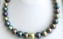 Un collier à 1 million pour créer le logo de la Tahitian Pearl Association of French Polynesia